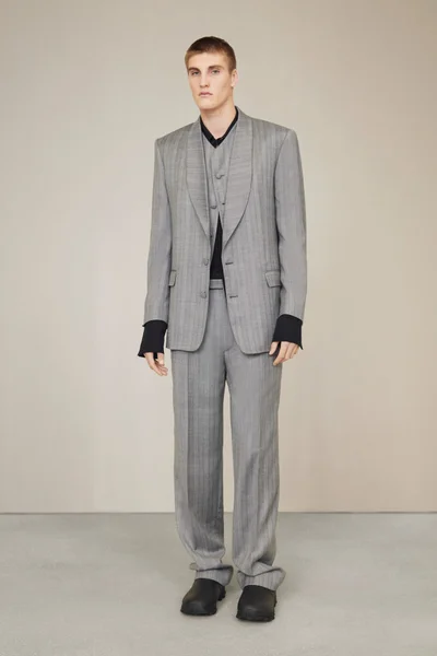 Look 1
